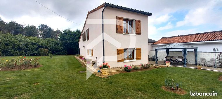 Maison 6 pièces 156 m²