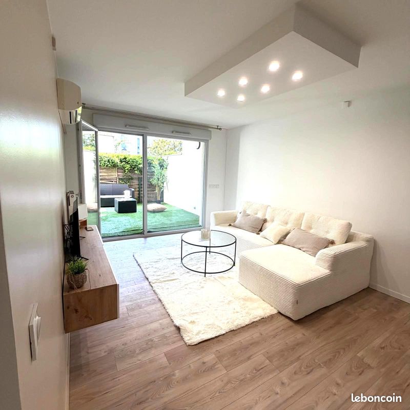 Parking 3 pièces 70 m² · à Villeurbanne · 70 m² · 269 000 €