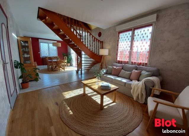 Maison 5 pièces 110 m²