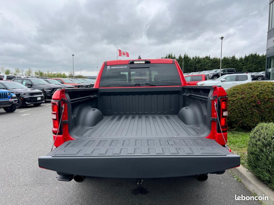 Dodge ram 1500 crew laramie sport night edition air (image 5)