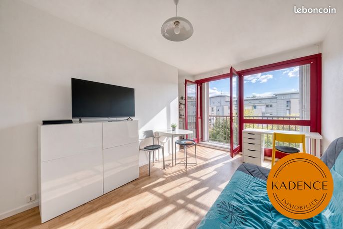 Studio 1 pièce 21 m² — 1