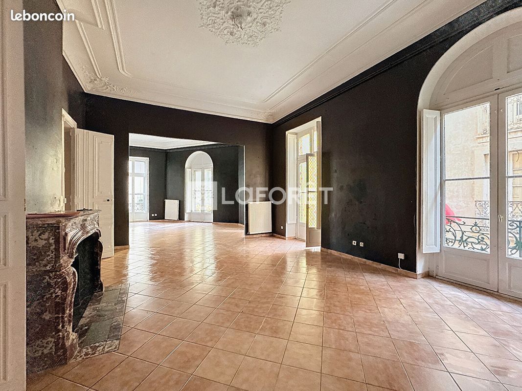 Appartement 5 pièces 167 m² · à Béziers · 167 m² · 937 €