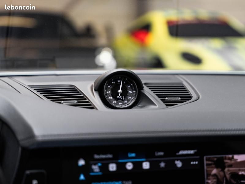 Porsche Panamera 2.9 V6 544ch 4S E-Hybrid (image 30)