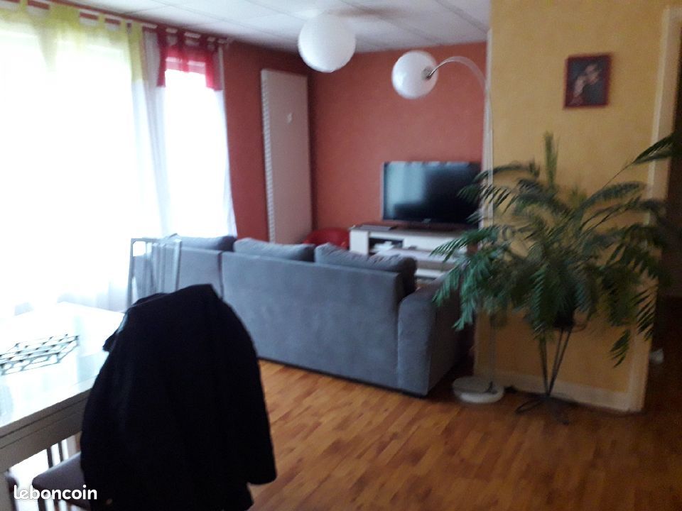 Appartement 4 pièces 80 m² · à Albi · 80 m² · 880 €/mois
