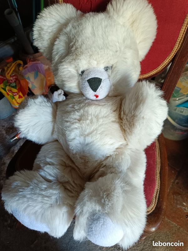 Peluche ours blanc (image 1)