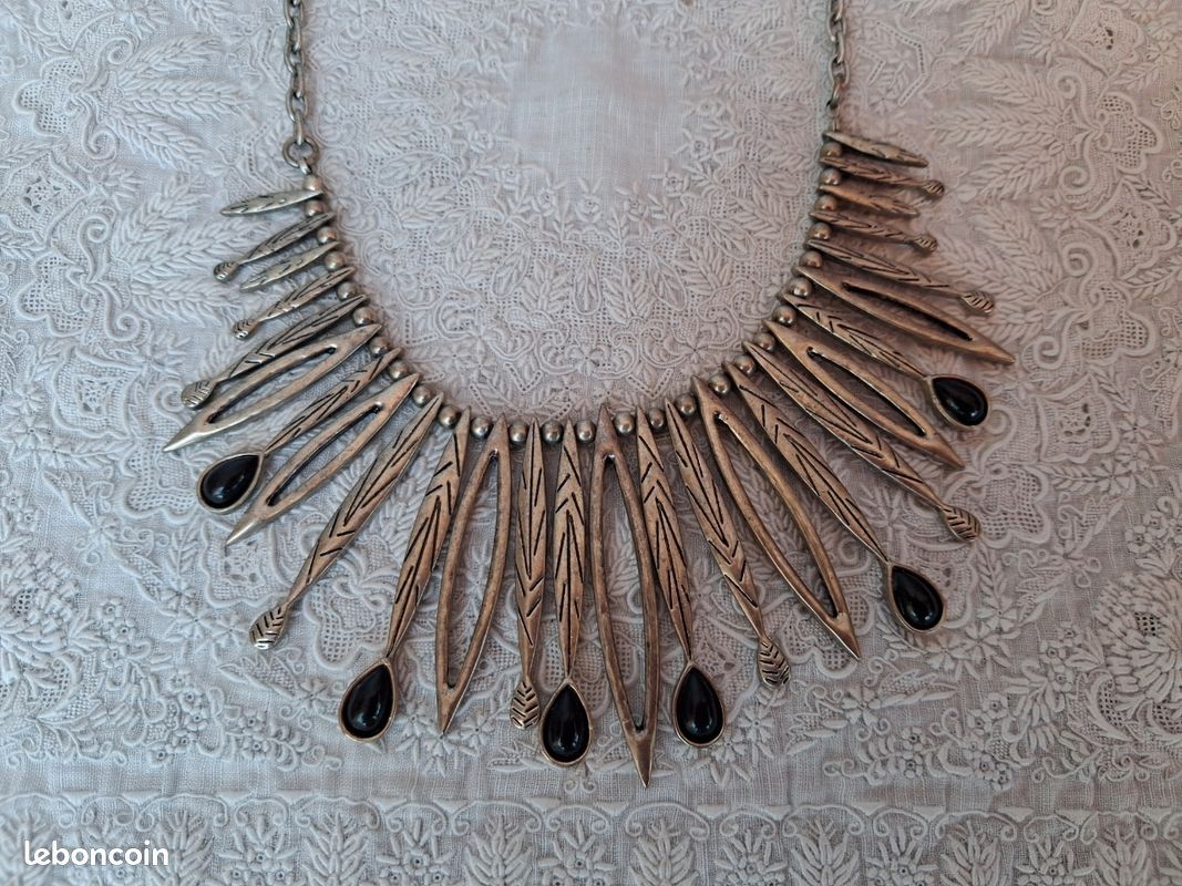 Collier ethnique style indien metal (image 6)