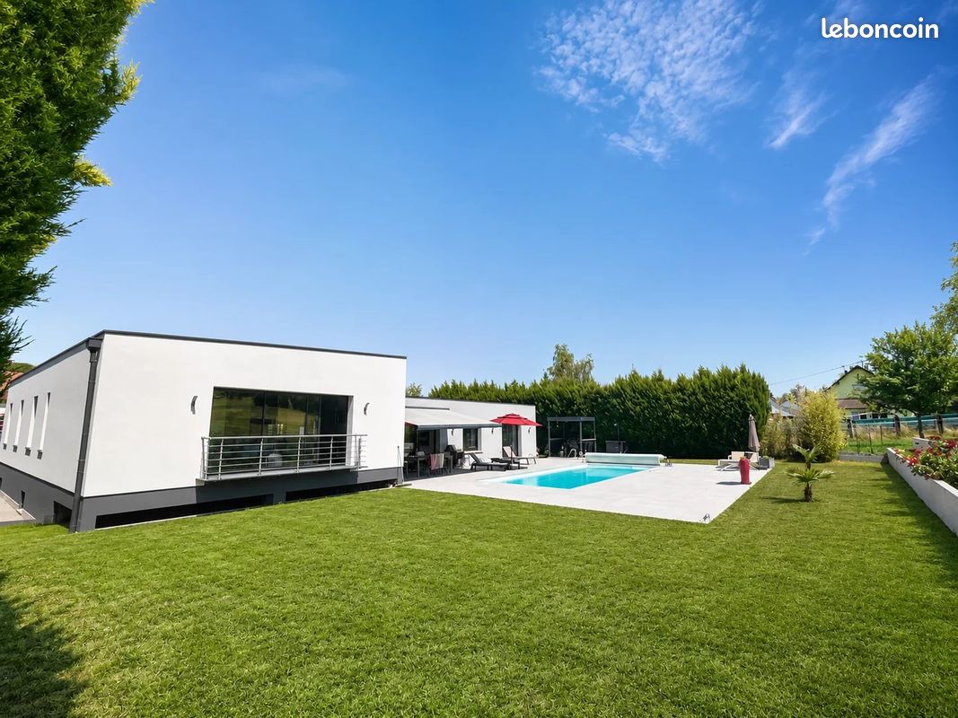 Maison 7 pièces 193 m² · à Muespach · 193 m² · 770 000 €