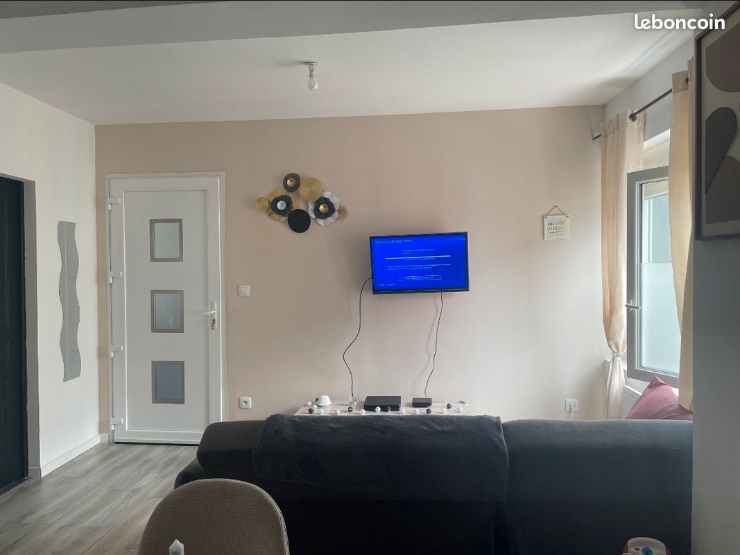 Appartement 3 pièces 60 m² · à Calais · 60 m² · 550 €