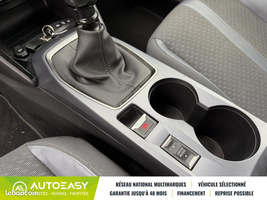 Peugeot 2008 1.2 PTC 130 CH ALLURE BVM6 / ENTRETIEN A JOUR (image 26)