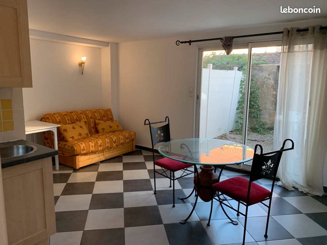 Appartement 1 pièce 24 m² · à Annecy · 24 m² · 780 €