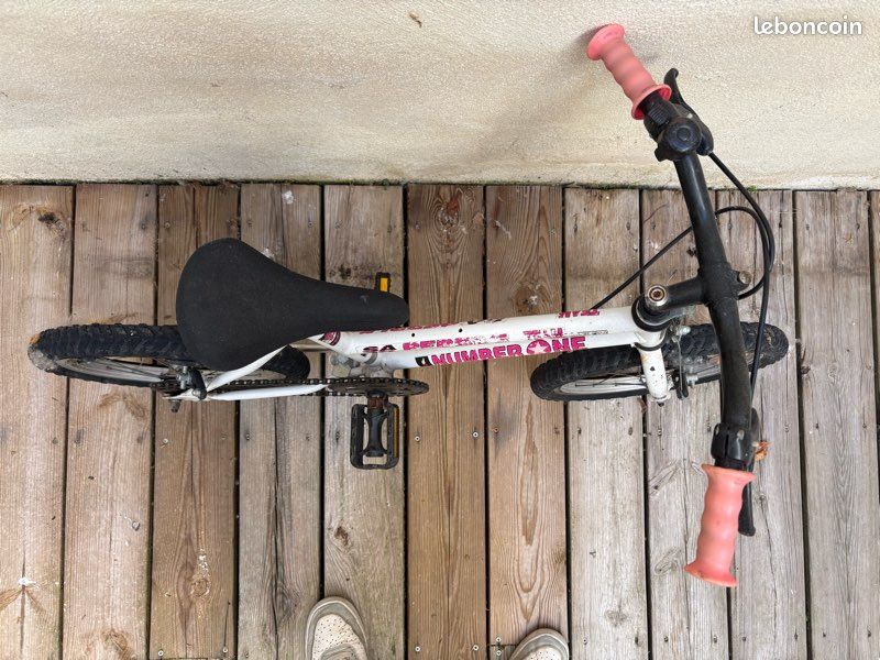 Vélo enfant (image 4)