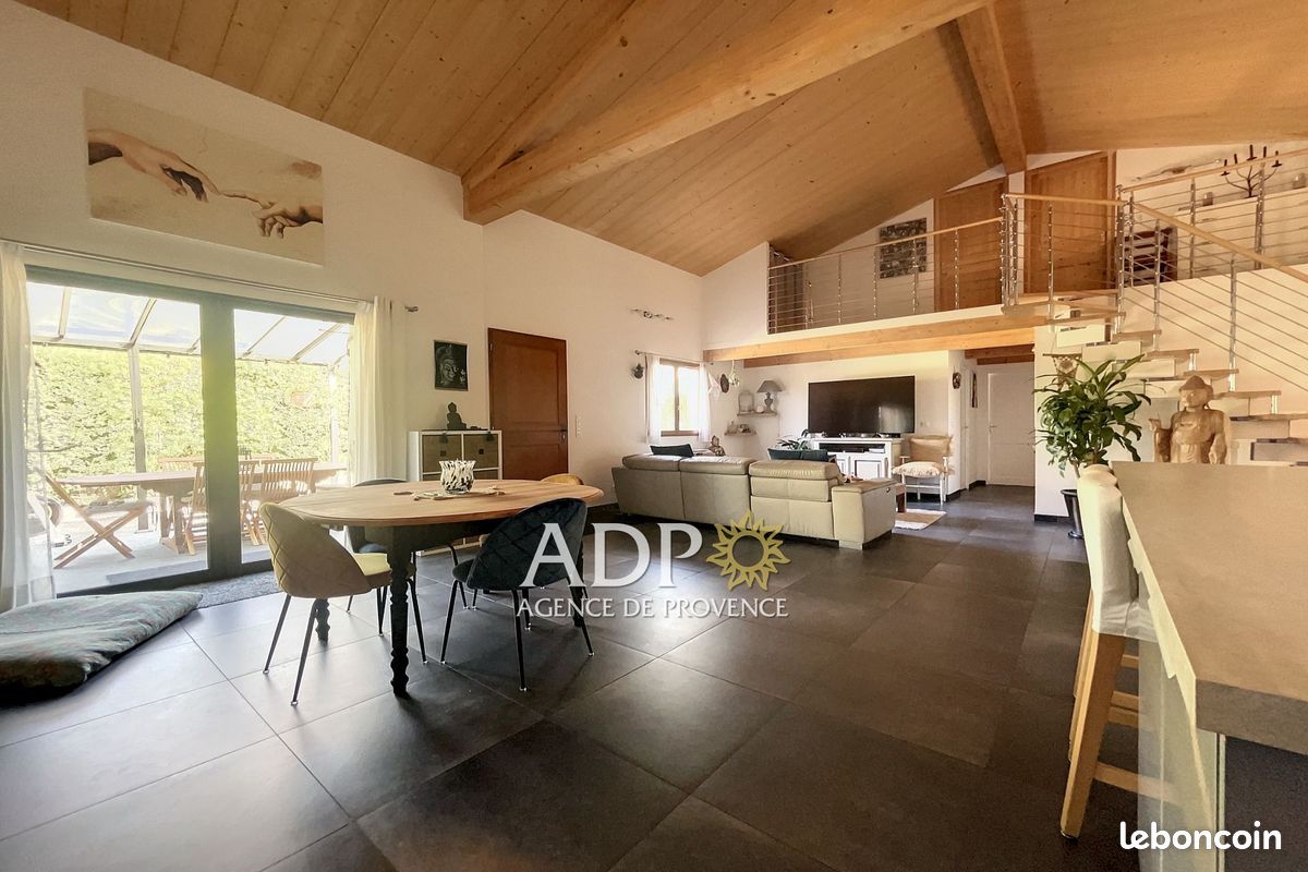 Maison 5 pièces 150 m² · à Valbonne · 150 m² · 590 000 €