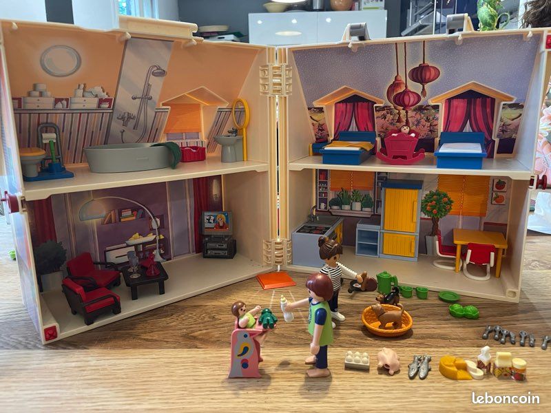 Maison transportable playmobil (image 1)