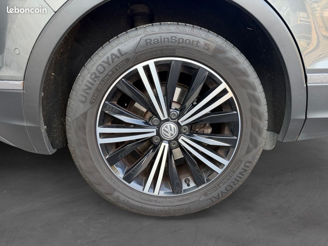 VOLKSWAGEN Tiguan 2.0 TDI 150ch Carat Toit Ouvrant Hayon Electrique Garantie 12 mois (image 16)