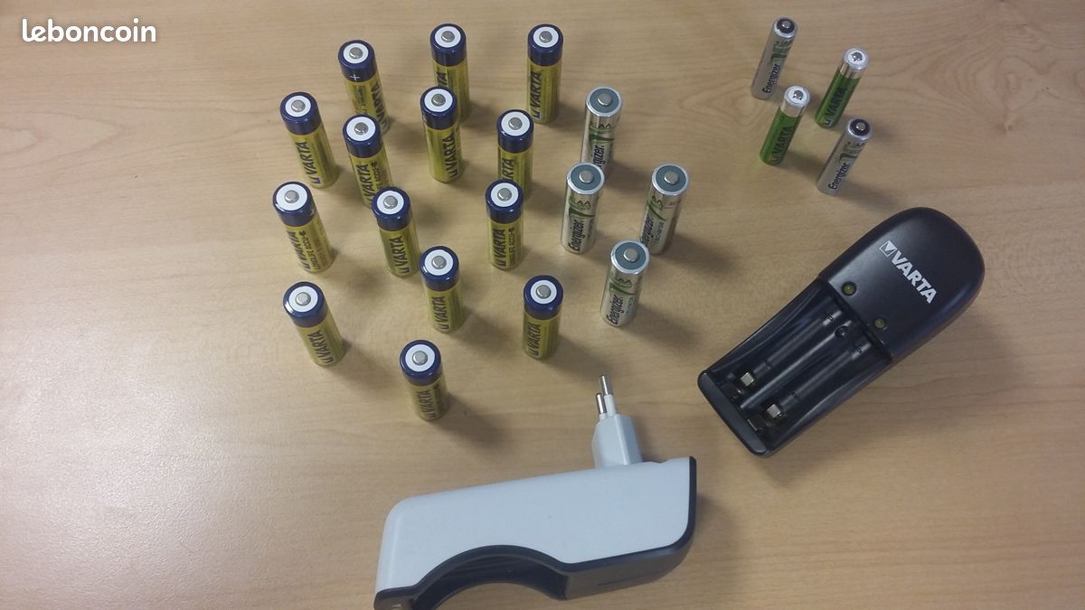 Piles ACCUS rechargeables + Chargeurs Varta (image 1)