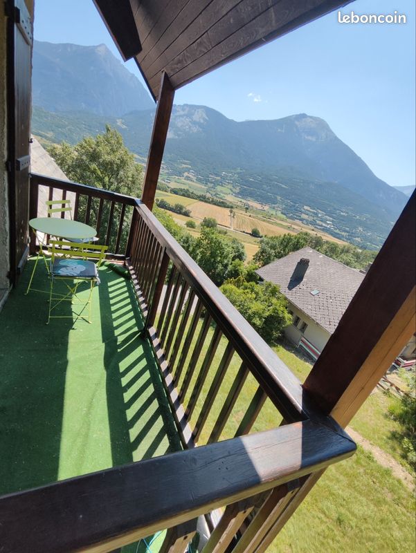 Appartement 4 pièces 78 m² · à Châteauroux-les-Alpes · 78 m² · 186 000 €