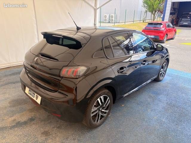 PEUGEOT 208 PureTech 100 S&S EAT8 Allure (image 5)