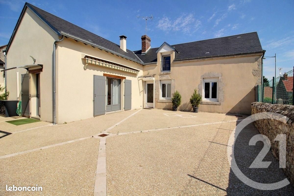Maison 6 pièces 124 m² · à Selommes · 124 m² · 175 000 €