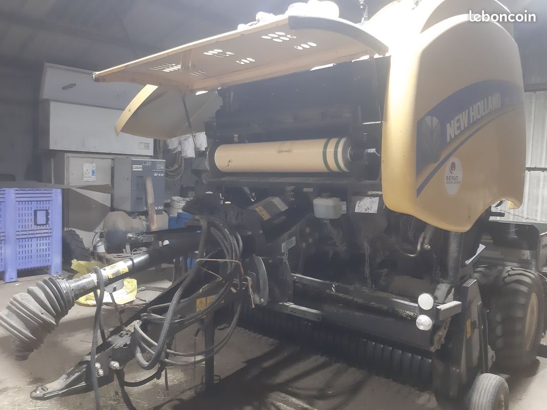 Presse Newholland round baller (image 2)