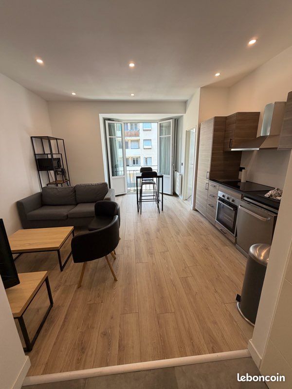 Appartement 2 pièces 32 m² · à Lyon · 32 m² · 1 090 €
