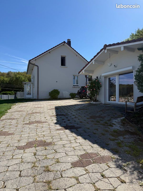 Maison 4 pièces 95 m² · à Étupes · 95 m² · 233 000 €