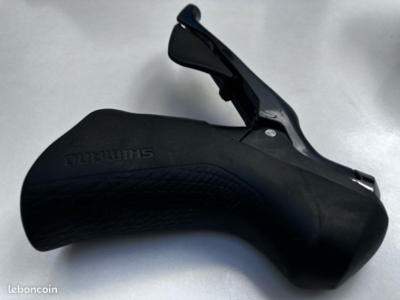 Levier Shimano Ultegra ST-6800 – 2x11 Vitesses – Frein Mécanique STI – Très Bon état