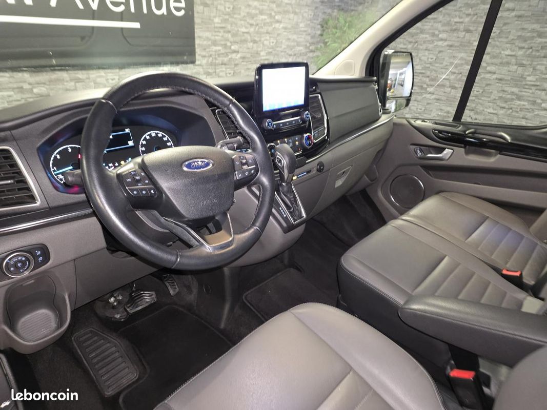 FORD TOURNEO CUSTOM 2.0 EcoBlue - 130 - BVA COMBI 320 L2H1 Titanium (image 13)