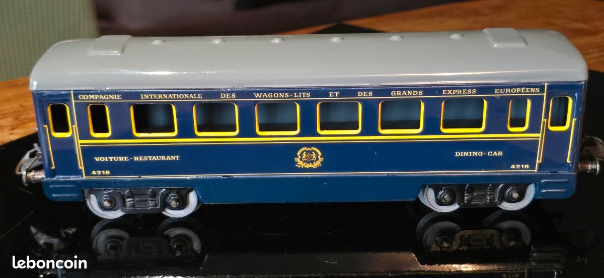 Wagon Citerne Train LR échelle O – Tôle – Époque 3 (1950) – Longueur 23 Cm