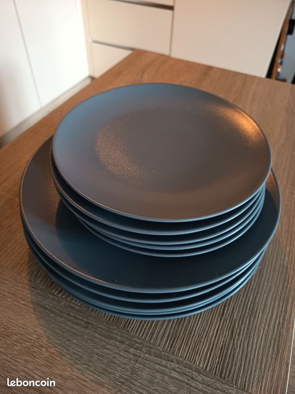 Lot assiettes (image 3)