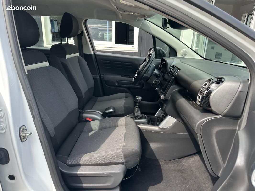 Citroën C3 Aircross BUSINESS BlueHDi 100 S&S BVM6 Feel (image 4)