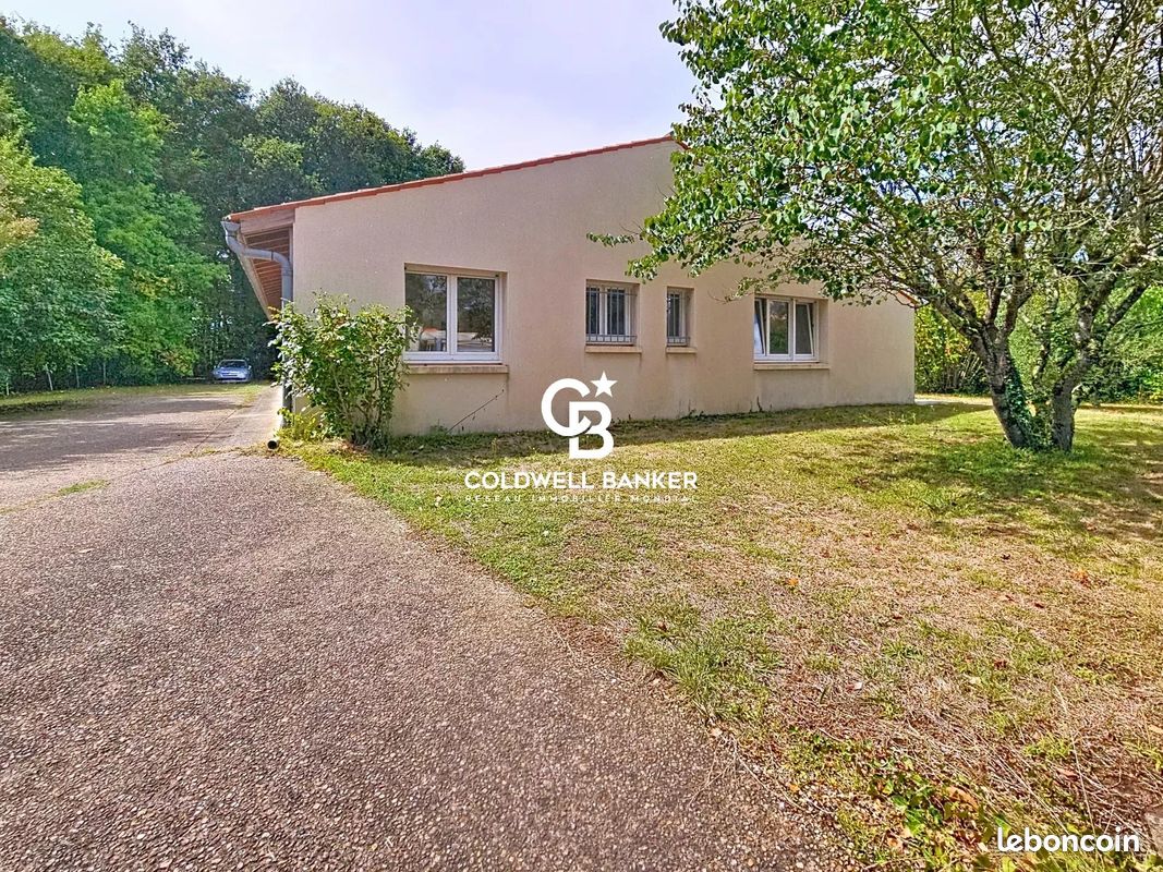 Maison 6 pièces 133 m² · à Saintes · 133 m² · 259 000 €