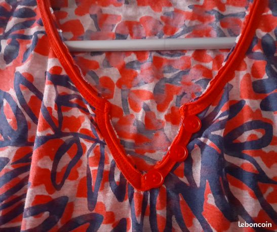 Tunique Piment Rouge Taille XL - Couleur Beige - Occasion Très Bon état - Manches Longues Doublée