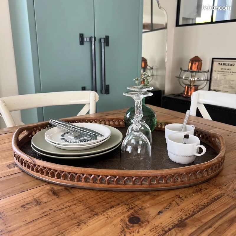 Grand Dessous De Plat Ovale En Bois Avec Roulettes - Trivette Art Populaire Vintage