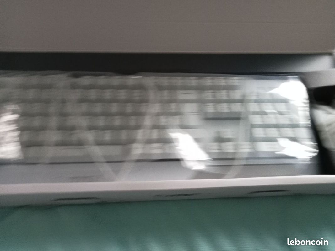 Clavier MSI GK30 COMBO (image 3)