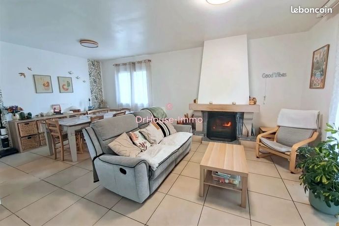 Propriété 7 pièces 140 m²