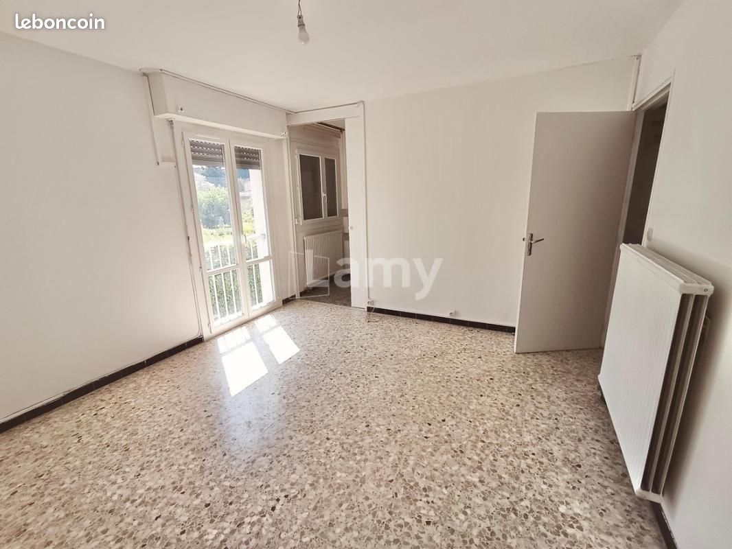 Appartement 1 pièce 31 m² · à Aix-en-Provence · 31 m² · 614 €