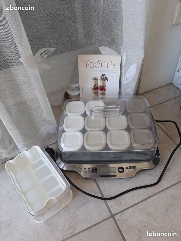 Yaourtière seb délices multi délices 3 programmes un bac fromage blanc 12 pots en verre 12 couvercles un livre de recettes (image 1)