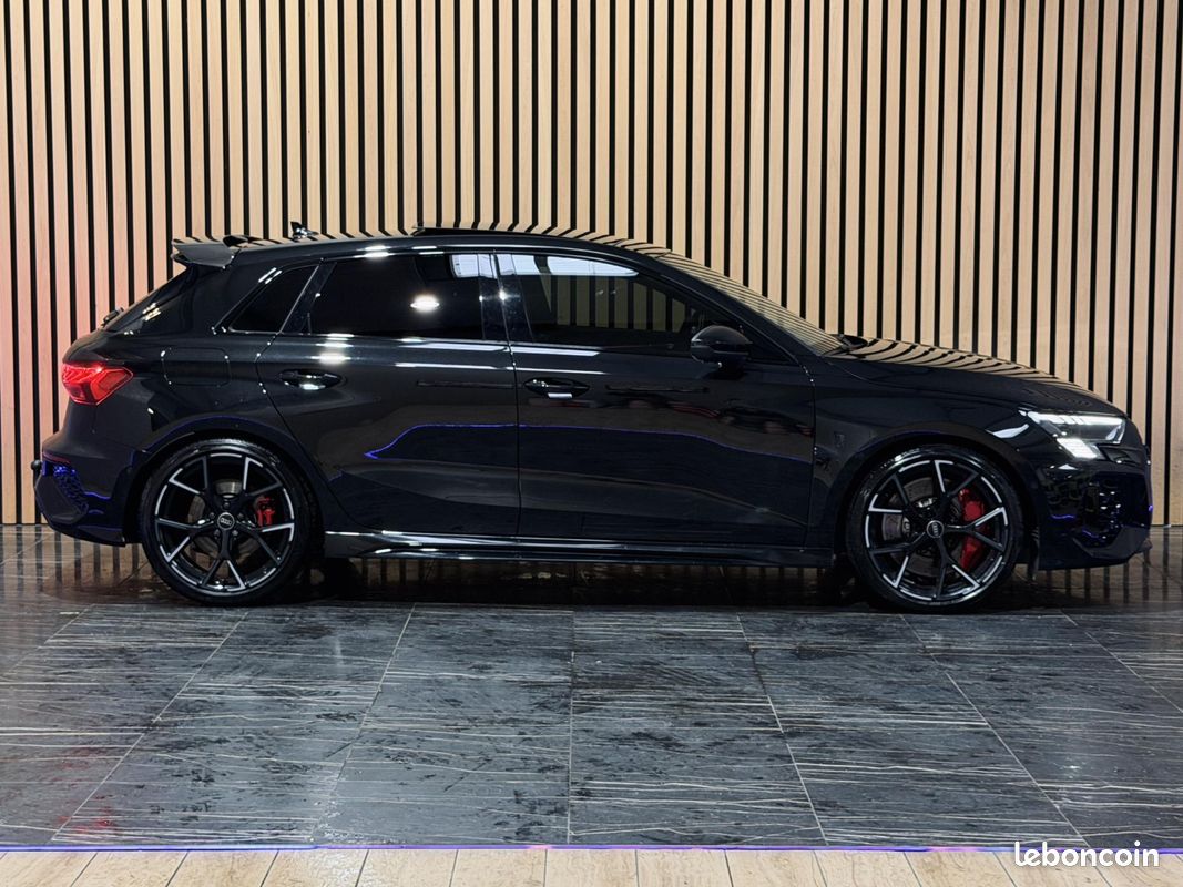 AUDI RS3 SPORTBACK Quattro 2.5 TFSI 400 S-tronic ETAT NEUF SUIVI COMPLET IMMAT FRANCE FULL OPTIONS (image 13)