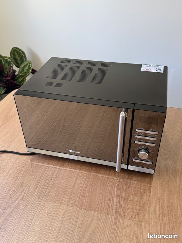 Micro-ondes (image 1)
