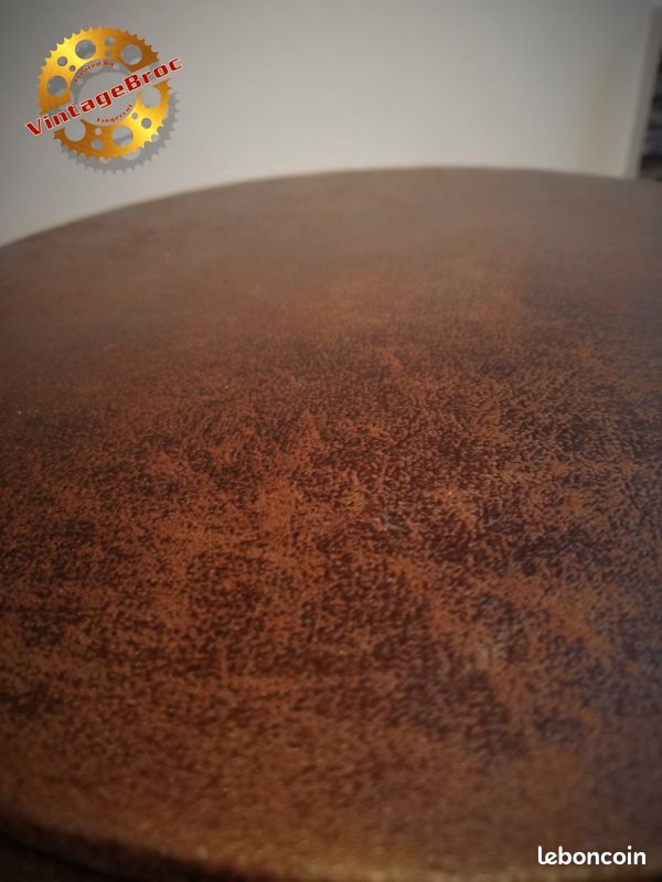 Tabouret Bas d'Atelier en Acier & Boulonneries des Années 50 dans un Esprit Industriel ... Design & Created by Fingercut ... Création Unique  Disponible à la Vente 110 euros (Envoi Possible) (image 5)