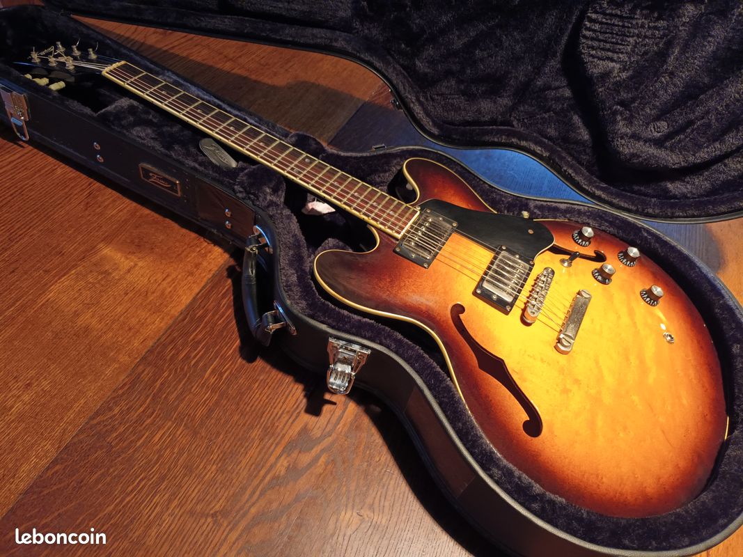 Guitare Navigator 335 (image 1)