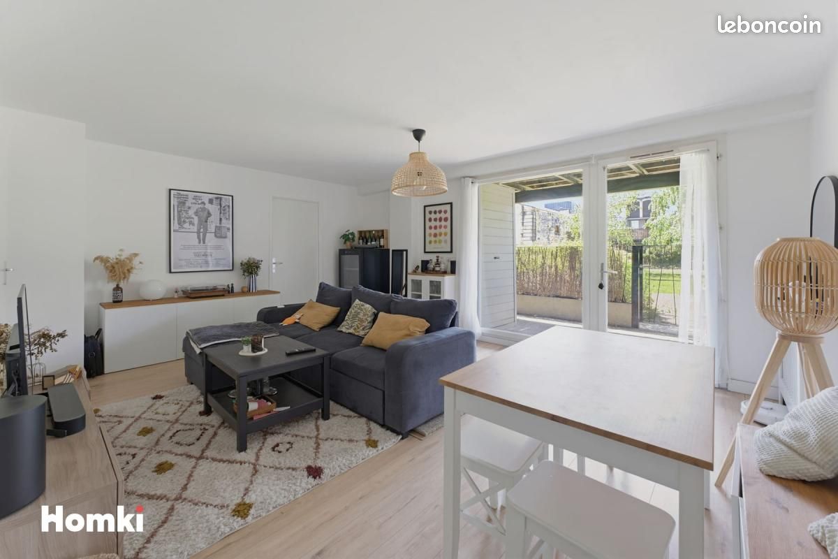 Appartement 2 pièces 47 m² · à Bordeaux · 47 m² · 215 000 €