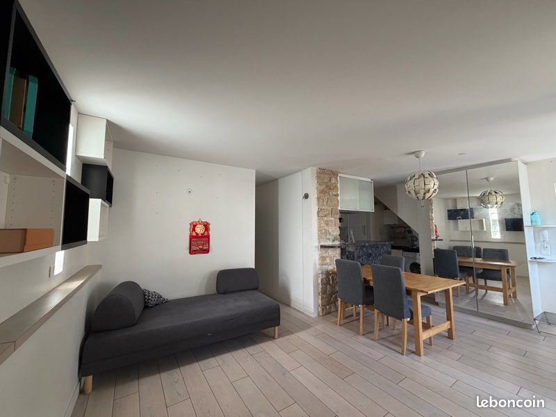 Appartement 4 pièces 80 m² · à Bourg-la-Reine · 80 m² · 2 000 €