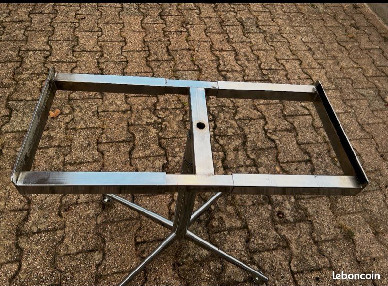 Structure de table en inox (image 2)