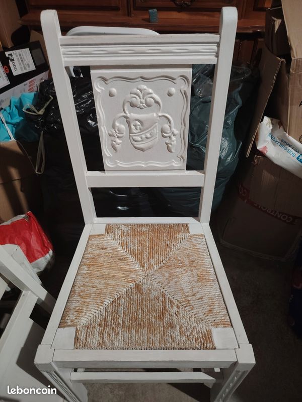 Chaise de salle à manger (image 1)