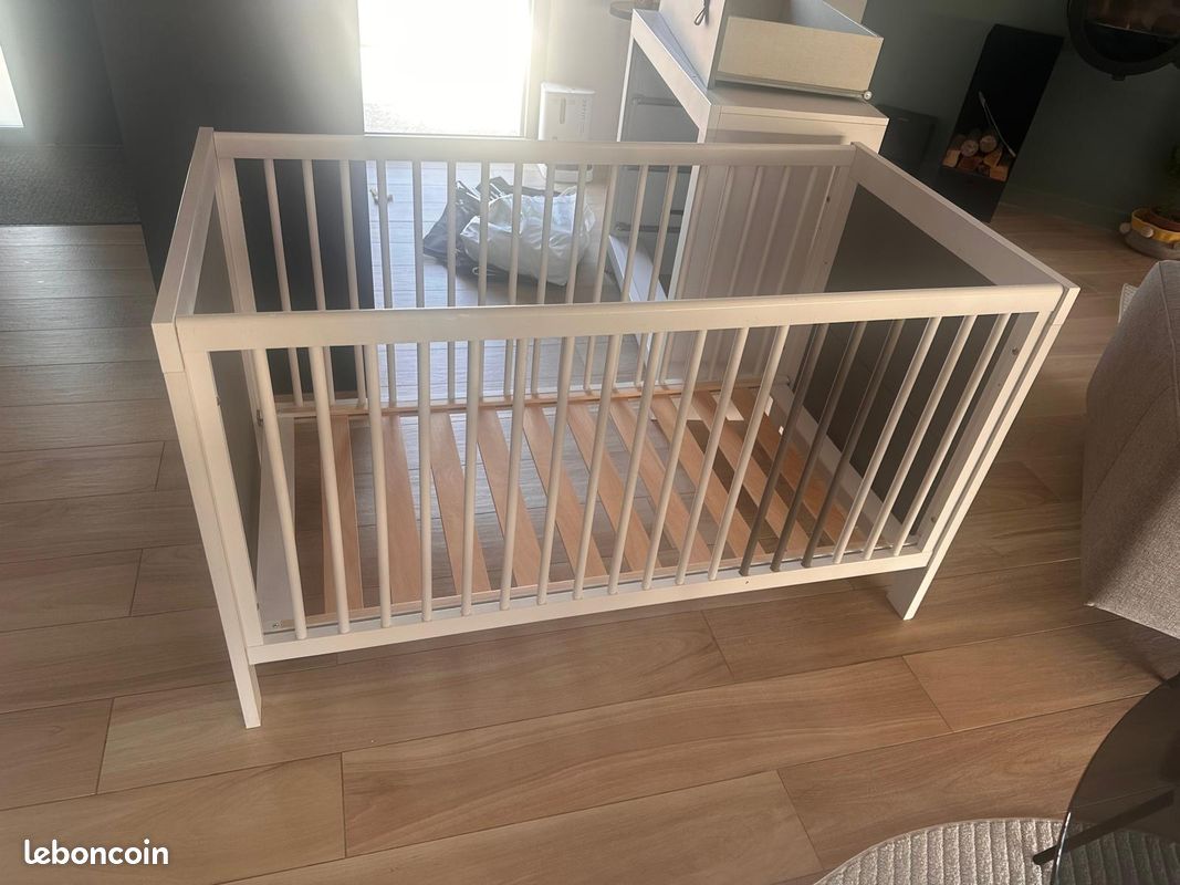 âą đ Chambre complĂšte enfant â Meubles solides et parfaitement entretenus (image 3)
