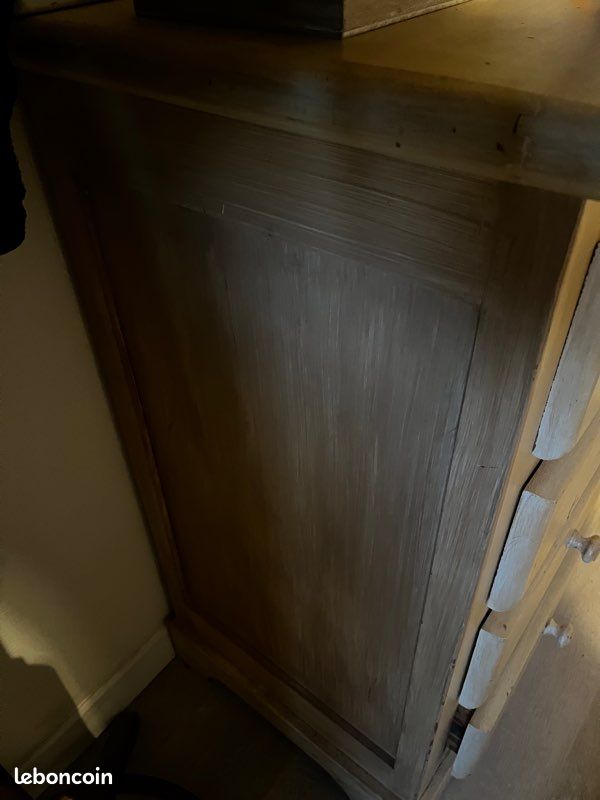 Commande à repeindre (image 1)