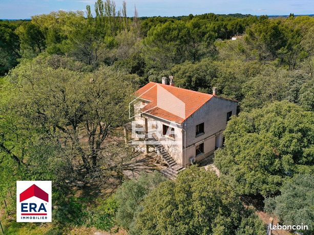 Propriété 9 pièces 272 m²