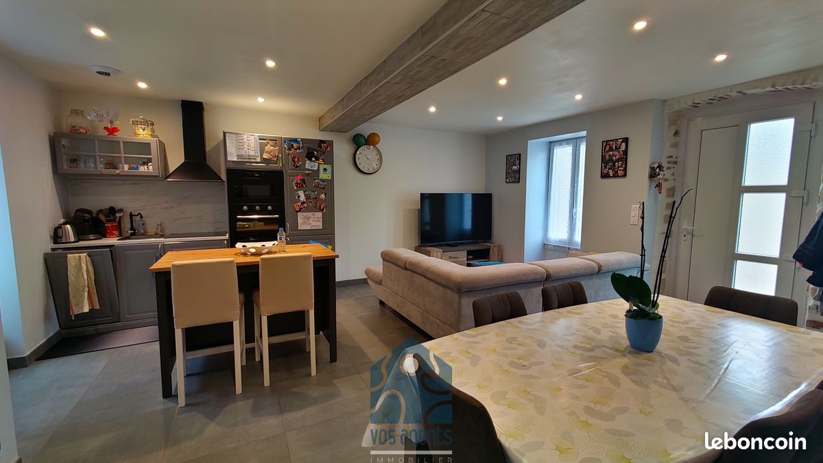 Maison 5 pièces 95 m² · à Saint-Rémy-de-Chargnat · 95 m² · 159 500 €