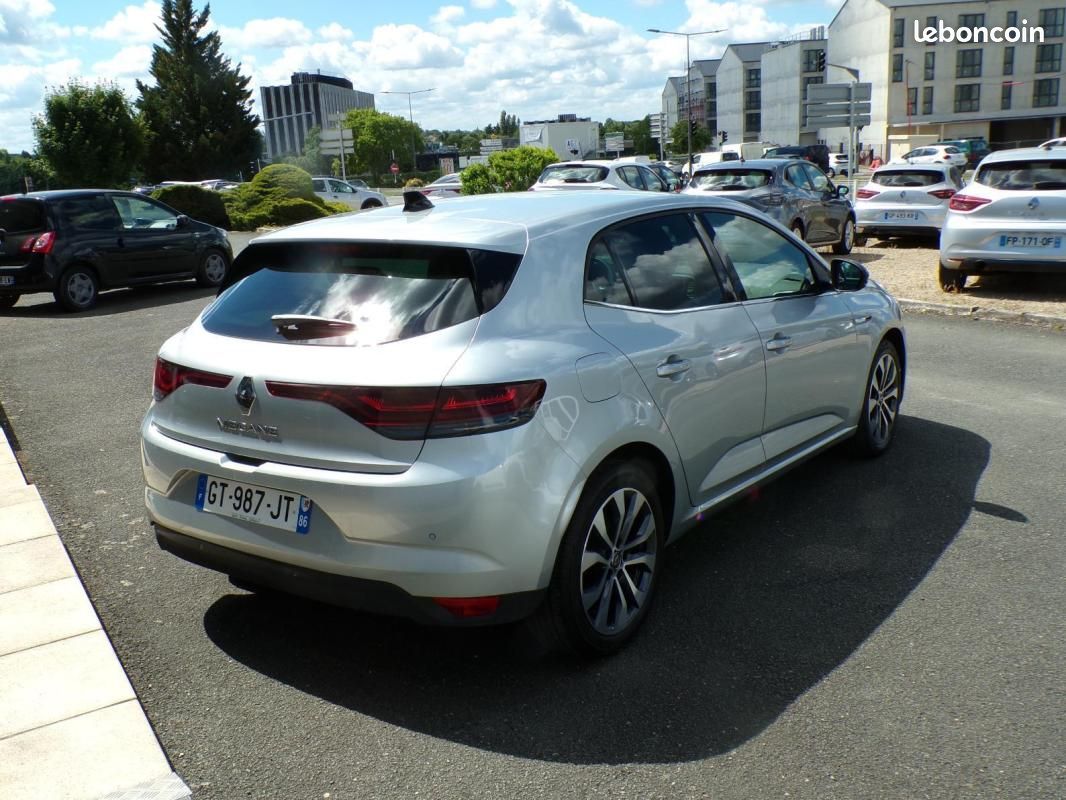 Renault Mégane TECHNO TCE 140 EDC (image 4)
